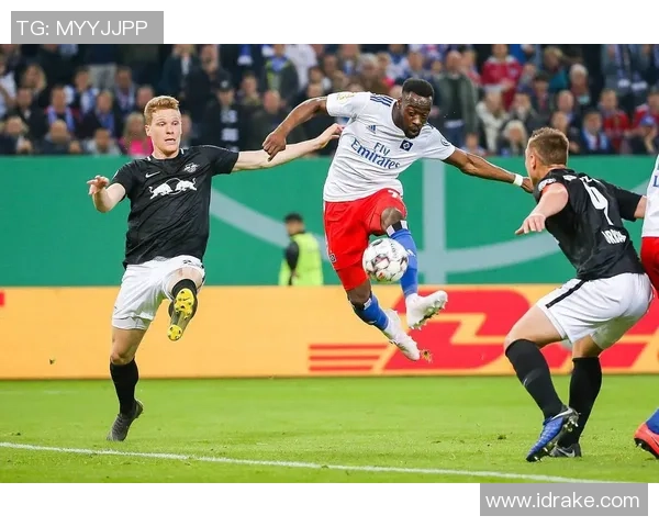 奥厄与卡尔斯鲁厄激战正酣谁能在这场较量中笑到最后